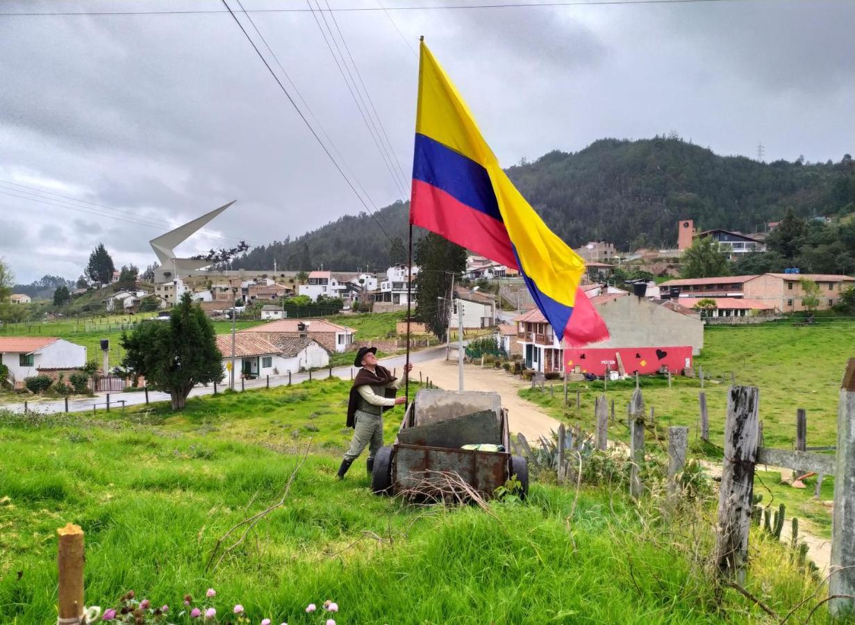Cabanas & Glamping De Ruana Por Boyaca Paipa Esterno foto