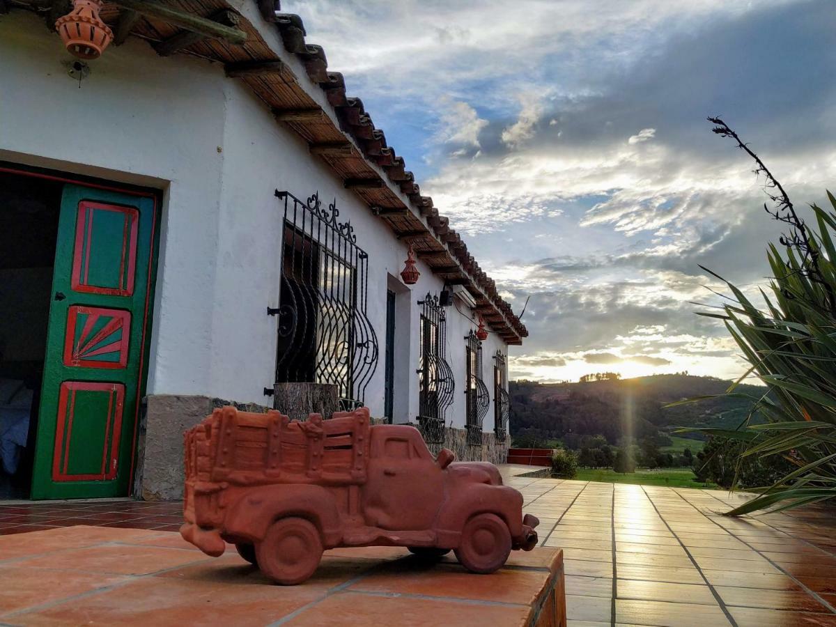 Cabanas & Glamping De Ruana Por Boyaca Paipa Esterno foto